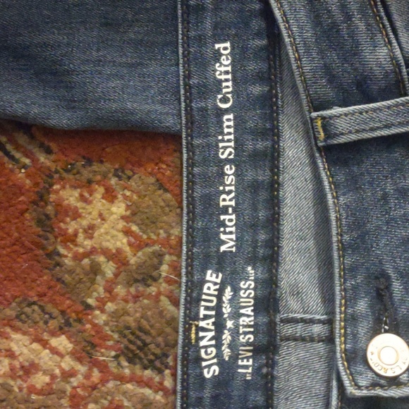 3/15 🦇 Cute Mid-Rise Levi's - Picture 2 of 8